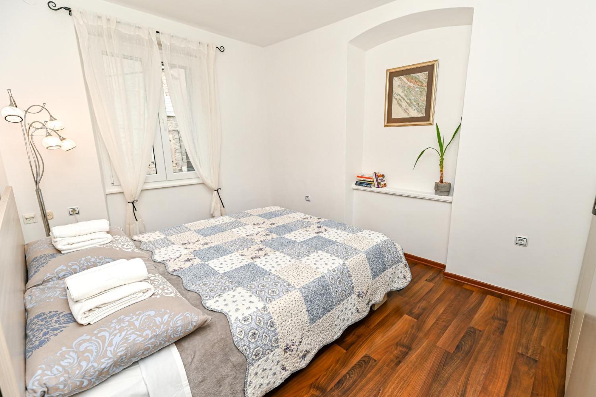 Apartment Aldora Задар Екстериор снимка
