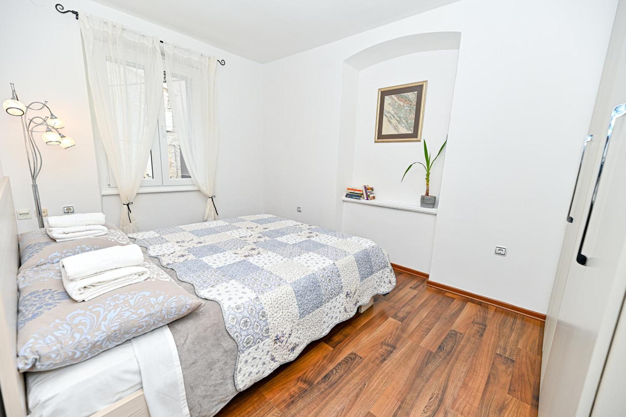 Apartment Aldora Задар Екстериор снимка
