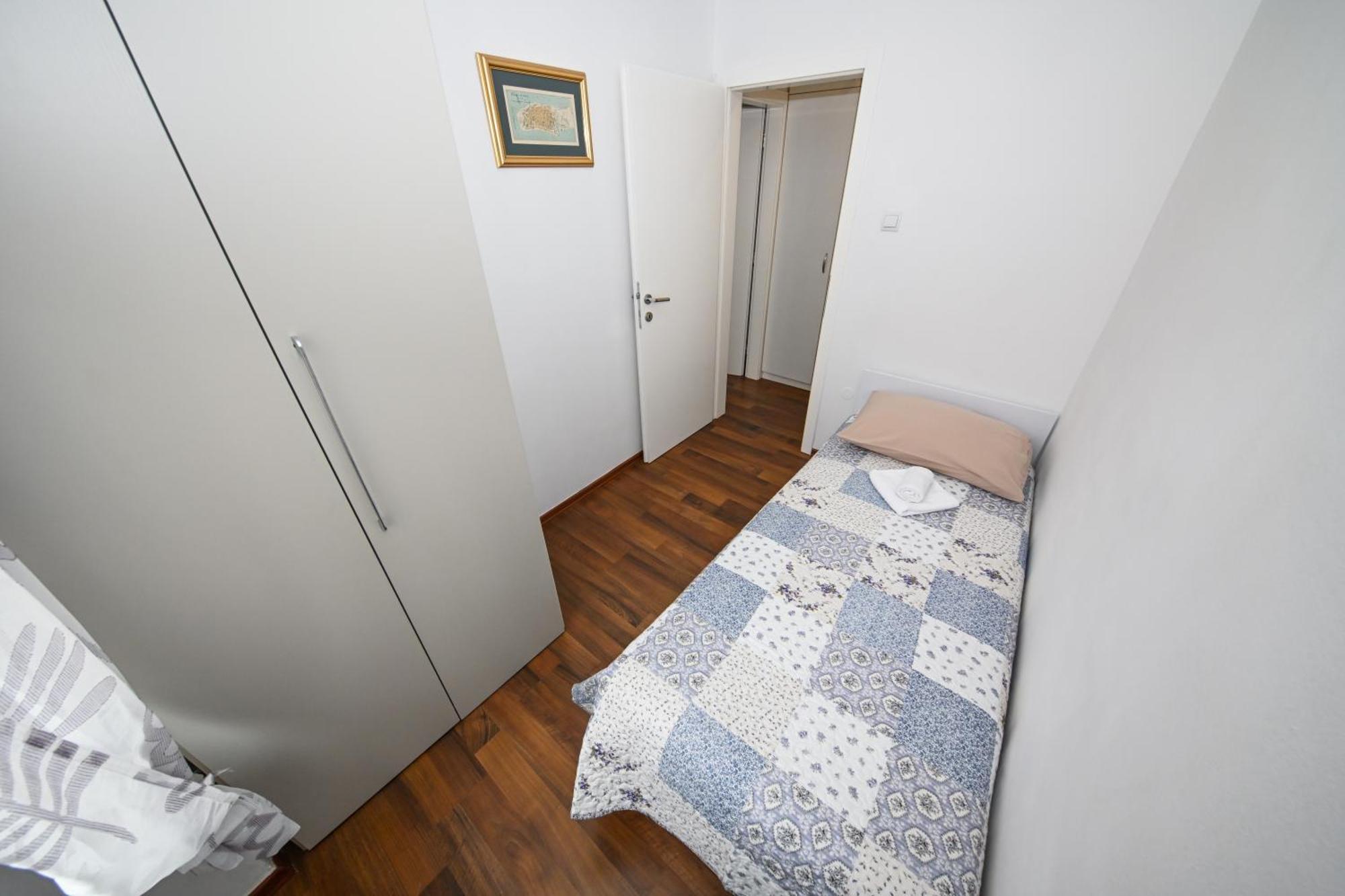 Apartment Aldora Задар Екстериор снимка